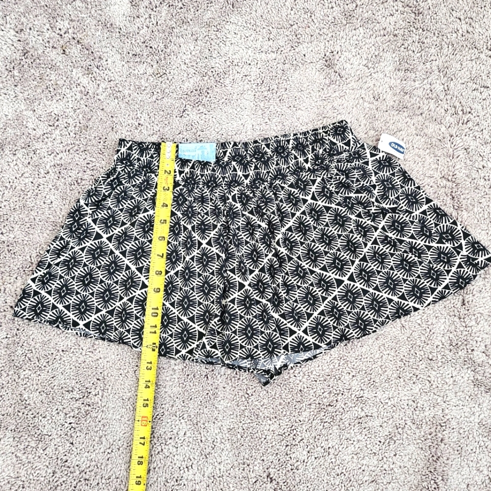 Aztec Print Shorts - Picture 2 of 2